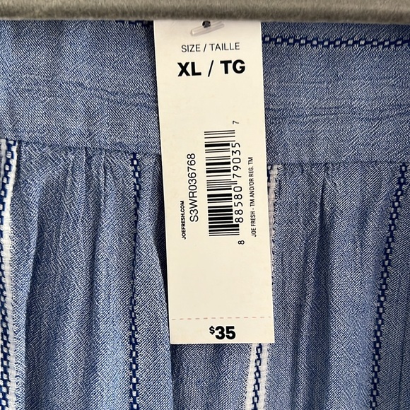 Joe Fresh Button-Up Top - Picture 2 of 3